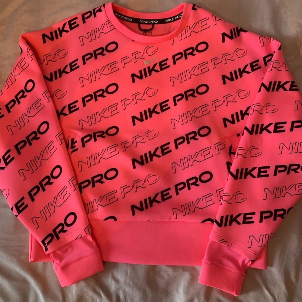 Nike sweatshirt